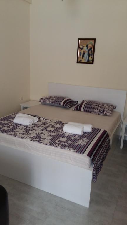 Guest House Kldiashvili Batumi Exterior photo