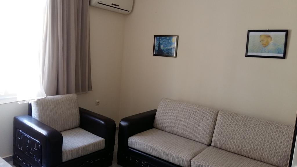 Guest House Kldiashvili Batumi Exterior photo